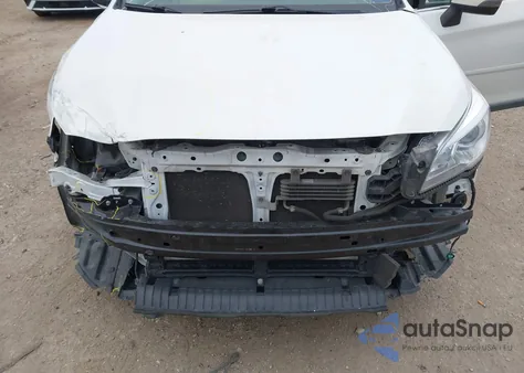 2016 Subaru Outback 2.5I Limited z USA, uszkodzony, nr VIN 4S4BSBNC7G3268324